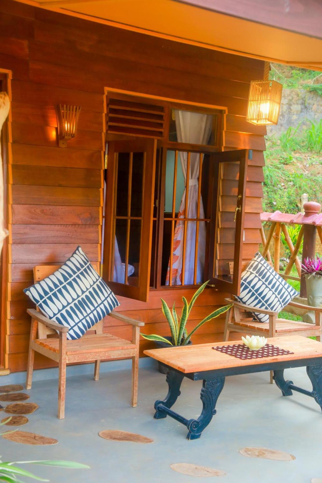 Blue Ocean Tree House Hiriketiya Dickwella Exterior foto
